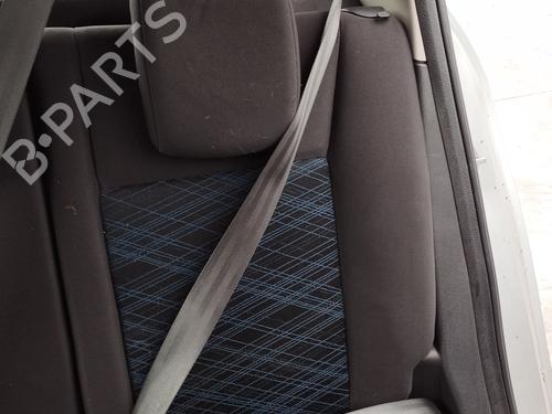 Used Seat buckle RENAULT CLIO III (BR0/1, CR0/1) 1.2 16V (BR02, BR0J, BR11, CR02, CR0J, CR11) (75 hp) 30774031