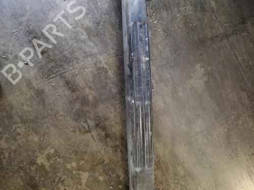 Used Front bumper reinforcement VW POLO (6N2) 1.4 (60 hp) 27061601