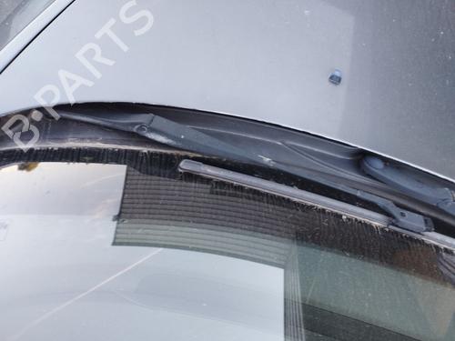 front-windshield-wiper-arm-volvo-v50-545-2003-2004-2005-2006-2007-2008-2009-2010-2011-2012-39432601 main image