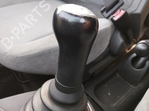 Used Shift knob Shift knob FORD FUSION (JU_) 1.6 (100 hp) 30903823 30903823