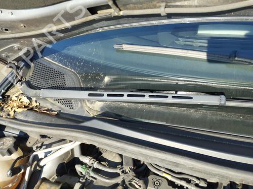 Used Front windshield wiper arm CITROËN C4 I (LC_) 1.6 HDi (90 hp) 27041459