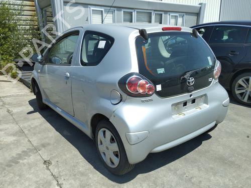 Used Left taillight Left taillight TOYOTA AYGO (_B1_) 1.0 (KGB10_, KGB10R) (68 hp) 27063858 27063858