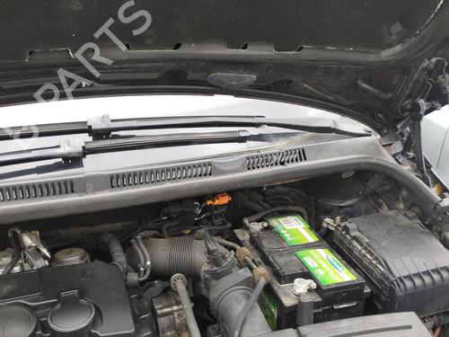 Used Front windshield wiper arm VW GOLF PLUS V (5M1, 521) 1.9 TDI (105 hp) 27078199