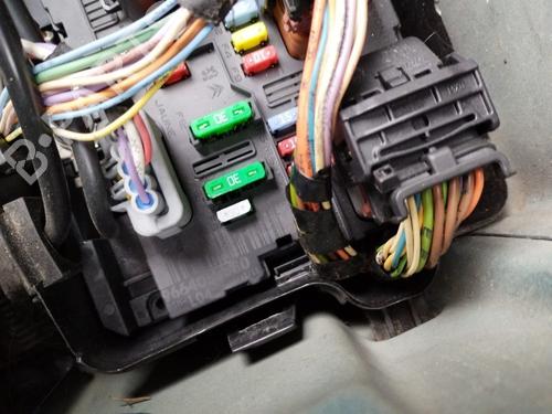 Used Fuse box Fuse box PEUGEOT 1007 (KM_) 1.4 HDi (68 hp) 39935600 39935600