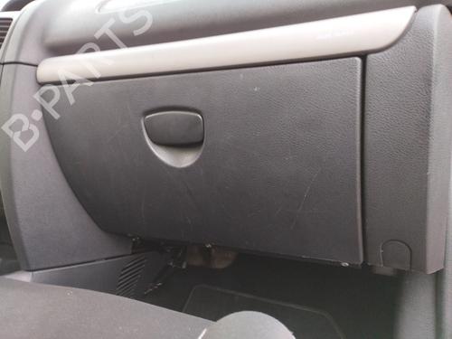 Handskerum RENAULT CLIO II (BB_, CB_) 1.2 16V (BB05, BB0W, BB11, BB27, BB2T, BB2U, BB2V, CB05,... (75 hp) 31825468