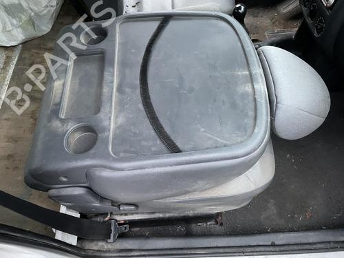 Right front seat CITROËN BERLINGO / BERLINGO FIRST Box Body/MPV (M_) 1.9 D 70 (MBWJZ, MCWJZ) | BP27068188C16 
