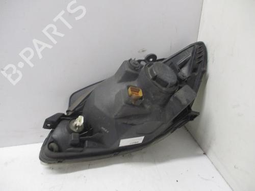 Used Right headlight HYUNDAI GETZ (TB) 1.5 CRDi (88 hp) 27076468