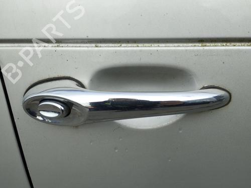 front-right-exterior-door-handle-chrysler-pt-cruiser-pt_-2000-2001-2002-2003-2004-2005-2006-2007-2008-2009-2010-33682526 main image