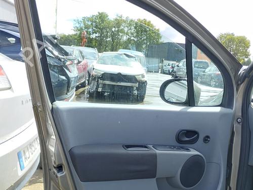 Zamek drzwi przednich lewych RENAULT MODUS / GRAND MODUS (F/JP0_) 1.2 (JP0C, JP0K, FP0C, FP0K, FP0P, JP0P, JP0T) 8200219246