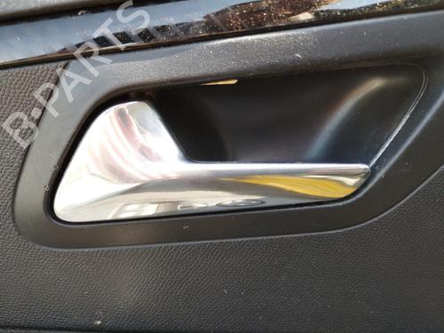 Venstre fortil invendig håndtag Venstre fortil invendig håndtag PEUGEOT 208 II (UB_, UP_, UW_, UJ_) 1.2 PureTech 75 (75 hp) 36943434 36943434