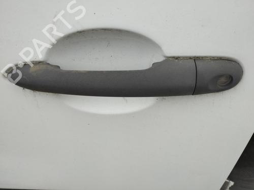 Venstre foran utvendig håndtak Venstre foran utvendig håndtak RENAULT KANGOO / GRAND KANGOO II (KW0/1_) 1.5 dCi 75 (KW07, KW10, KW04) (75 hp) 39891639 39891639