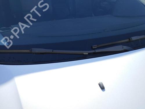 Used Front windshield wiper arm BMW 1 (E87) 118 d (122 hp) 27046094