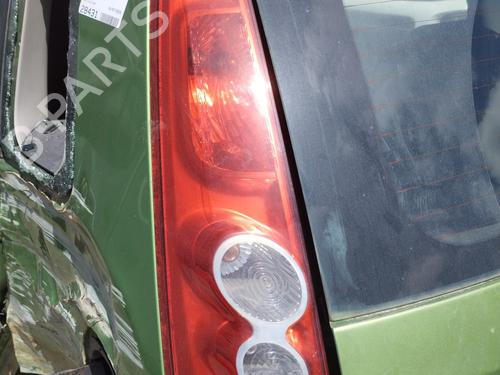 Used Left taillight FORD FIESTA V (JH_, JD_) 1.4 TDCi (68 hp) 27521115