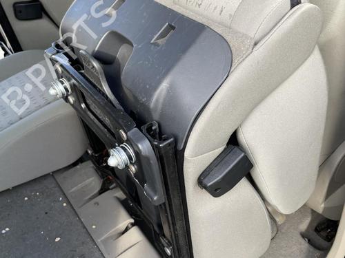 Used Rear seat Rear seat RENAULT SCÉNIC II (JM0/1_) 1.6 (JM0C, JM0J, JM1B) (113 hp) 27081632 27081632