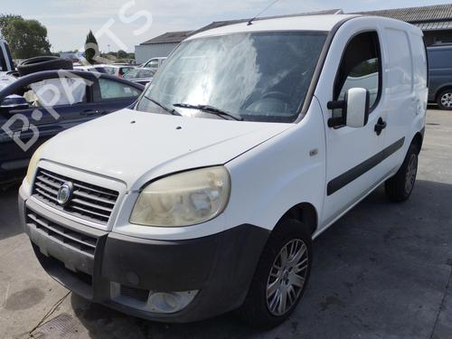 Used Left headlight Left headlight FIAT DOBLO Box Body/MPV (223_) 1.3 D Multijet (75 hp) 27093407 27093407