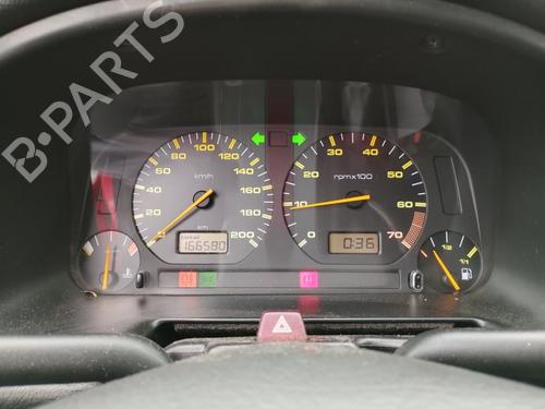 Used Instrument cluster Instrument cluster SEAT IBIZA II (6K1) 1.4 i (60 hp) 40434223 40434223