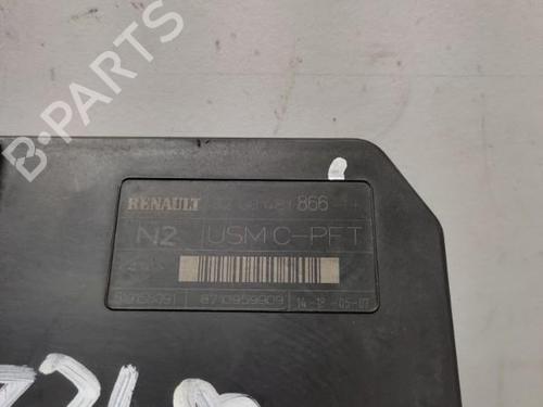 Fuse box RENAULT SCÉNIC II (JM0/1_) 1.9 dCi (JM14) | BP27057139E1 
