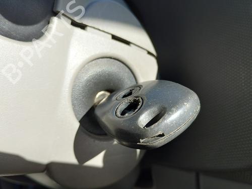Used Ignition barrel Ignition barrel RENAULT TWINGO II (CN0_) 1.5 dCi 75 (75 hp) 39697505 39697505