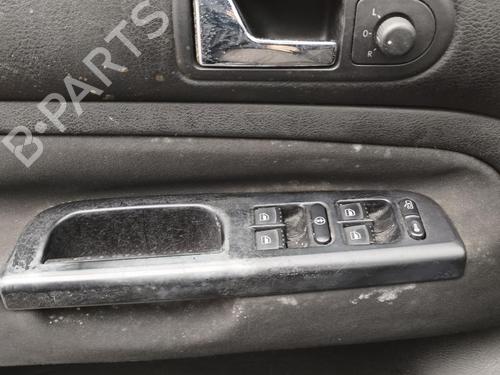 Used Mirror switch VW GOLF IV (1J1) 1.9 TDI (90 hp) 27089808