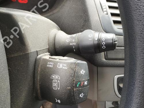 Used Steering column stalk RENAULT MEGANE III Grandtour (KZ0/1) 1.5 dCi (KZ09, KZ0D, KZ1G, KZ29, KZ14, KZ1W, KZ10, KZ1F,... (110 hp) 27082450