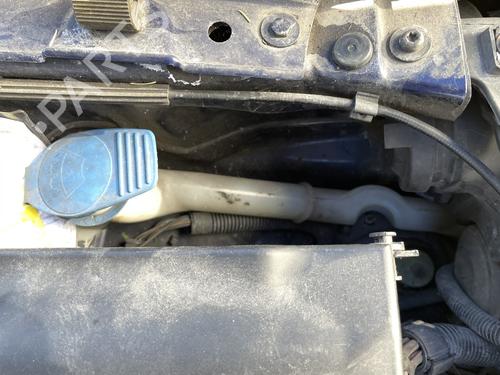Used Windscreen washer tank VW POLO (9N_, 9A_) 1.2 12V (64 hp) 27067685