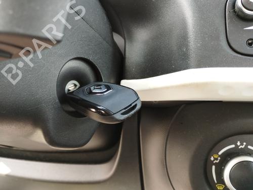 Used Ignition barrel RENAULT TWINGO III (BCM_, BCA_) 0.9 TCe 95 (92 hp) 27063468
