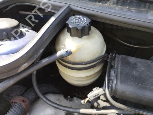 Used Expansion tank PEUGEOT 206 Hatchback (2A/C) 1.4 i (75 hp) 27064470