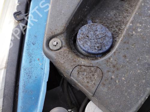 windscreen-washer-tank-peugeot-307-cc-3b-2003-2004-2005-2006-2007-2008-2009-37474440 main image