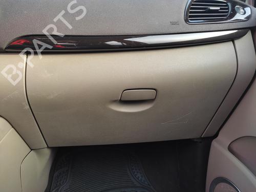 Used Glove box RENAULT SCÉNIC III (JZ0/1_) 1.5 dCi (110 hp) 27067758