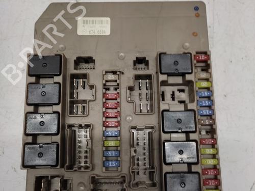 Used Fuse box RENAULT CLIO III (BR0/1, CR0/1) 1.2 16V (BR0P, CR0P) (101 hp) 31849200