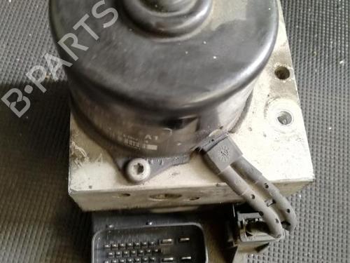 Used ABS pump SEAT IBIZA II (6K1) 1.4 i (60 hp) 27061729