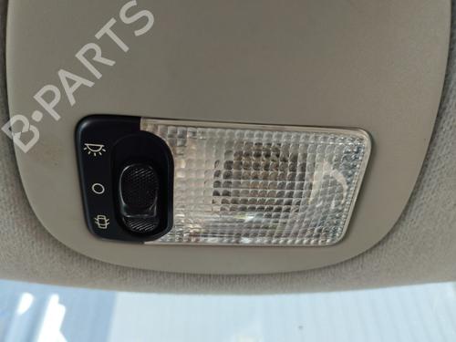 Plafoniera interna Plafoniera interna PEUGEOT 206 Hatchback (2A/C) [1998-2012] 36282312 36282312
