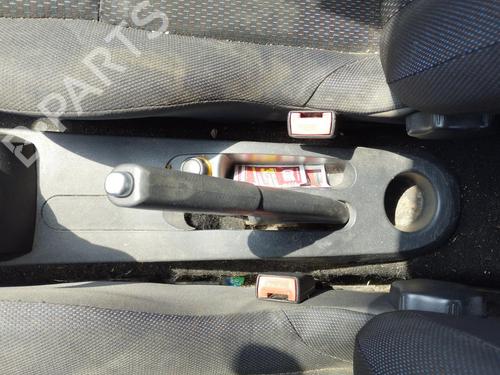 Used Hand brake RENAULT CLIO III (BR0/1, CR0/1) 1.5 dCi (BR17, CR17) (86 hp) 27059196