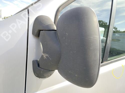 Used Left mirror OPEL VIVARO A Van (X83) 1.9 DTI (F7) (101 hp) 28414696