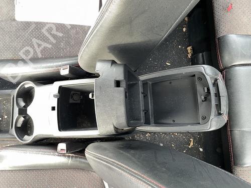 Used Armrest / Center console Armrest / Center console KIA CARENS III MPV (UN) 2.0 CRDi 140 (140 hp) 27087052 27087052