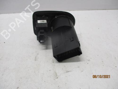 Used Left front window switch Left front window switch OPEL CORSA D (S07) 1.3 CDTI (L08, L68) (75 hp) 27055804 27055804