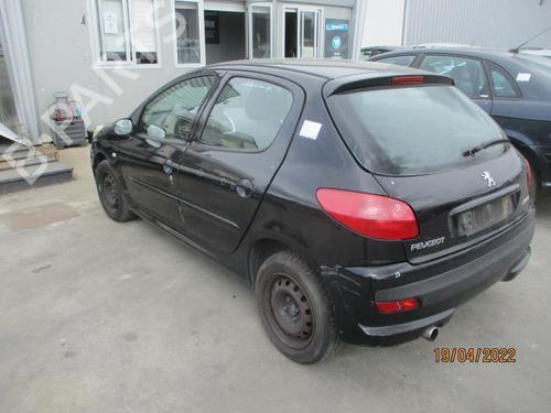 Left taillight PEUGEOT 206+ (2L_, 2M_) 1.4 HDi eco 70 | BP27066814C34 