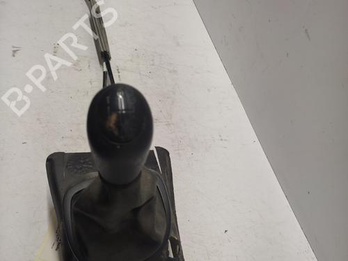 Used Gear lever Gear lever RENAULT CLIO III (BR0/1, CR0/1) 1.2 16V (BR02, BR0J, BR11, CR02, CR0J, CR11) (75 hp) 34213502 34213502