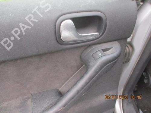 Used Rear left interior door handle AUDI A3 (8L1) 1.9 TDI (100 hp) 27075442