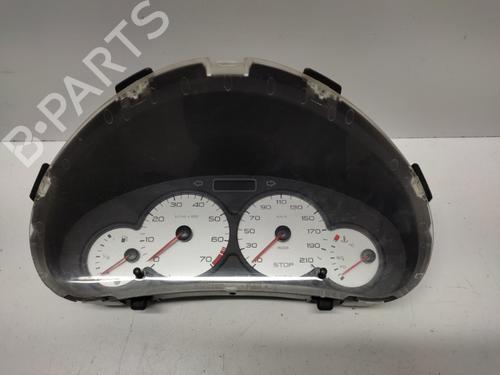 Used Instrument cluster PEUGEOT 206 Hatchback (2A/C) 1.4 i (75 hp) 27071270