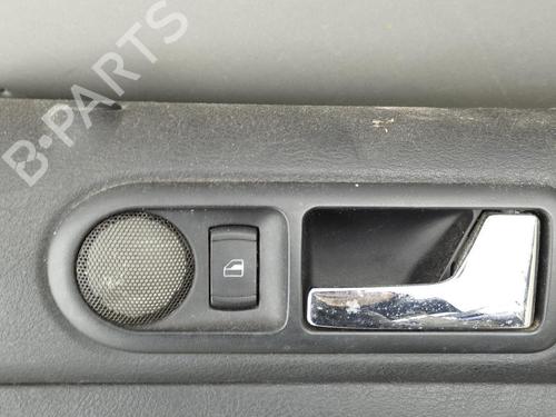Høyre bak invendig håndtak VW GOLF IV (1J1) 1.9 TDI (90 hp) 27089800