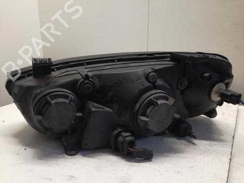 Right headlight HYUNDAI ELANTRA III (XD) 2.0 CRDi | BP27086109C29 