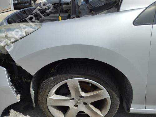 Used Left front fenders PEUGEOT 308 I (4A_, 4C_) 1.6 HDi (92 hp) 27576655