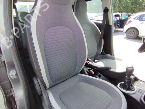 Used Right front seat RENAULT TWINGO III (BCM_, BCA_) 0.9 TCe 95 (92 hp) 27063455