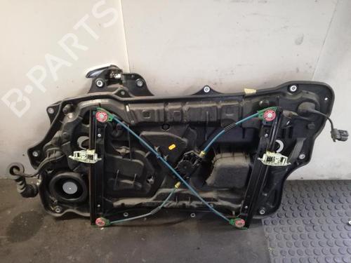Used Front left window mechanism Front left window mechanism LANCIA YPSILON (843_) 1.3 D Multijet (843.AXF11, 843.AXF1A, 843.AXM11,... (75 hp) 27061661 27061661