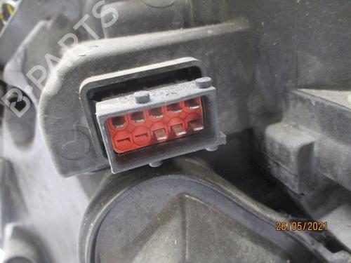 Used Right headlight Right headlight OPEL VECTRA C GTS (Z02) 1.9 CDTI (F68) (150 hp) 27061007 27061007