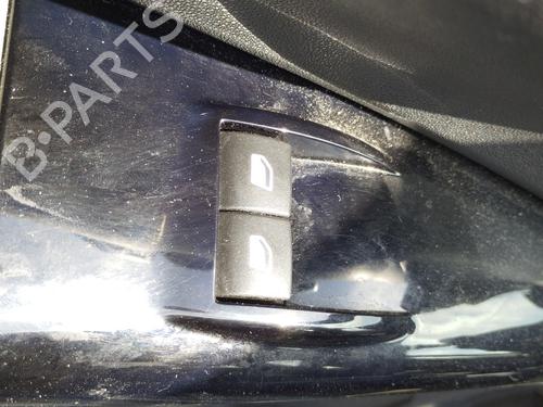 Used Left front window switch CITROËN C4 CACTUS 1.2 VTi 82 (82 hp) 27064252