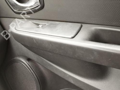 Used Front right interior door handle RENAULT CLIO IV Grandtour (KH_) 1.5 dCi 90 (KHN3, KHN4) (90 hp) 27053915