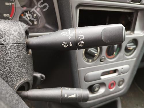 Used Steering column stalk PEUGEOT 306 Hatchback (7A, 7C, N3, N5) 2.0 HDI 90 (90 hp) 27041278