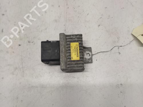 Used Electronic module RENAULT CLIO III Grandtour (KR0/1_) 1.5 dCi (KR0G) (68 hp) 32169987